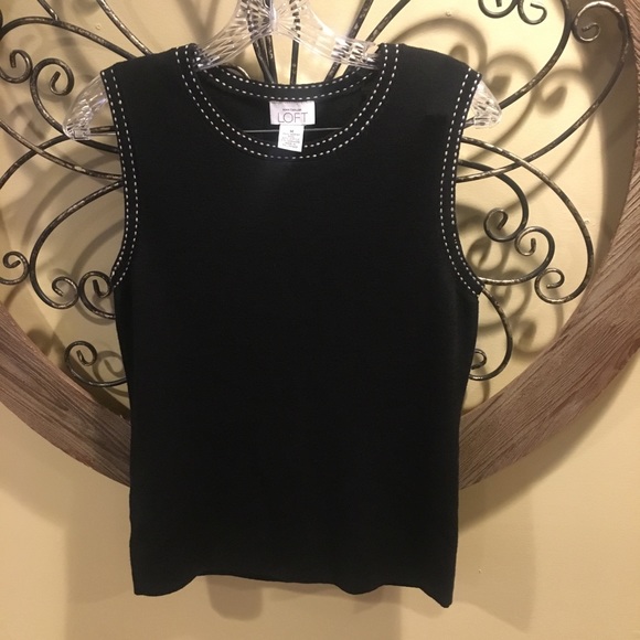 LOFT Sweaters - Ann Taylor Loft Sleevless Sweater Size Medium